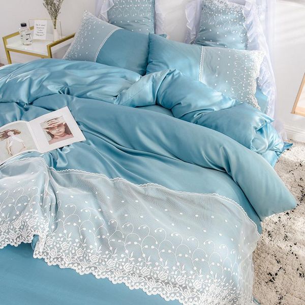 lace duvet cover fashion design soft comfortable korean version plus size quilt king/ luxury bedding sets
lace duvet cover fashion design soft comfortable korean version plus size quilt king/ luxury bedding sets