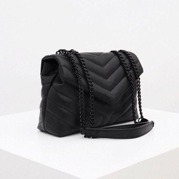 leather shoulder bag designer brand luxury lady retro classic original box packaging high-end gifts
leather shoulder bag designer brand luxury lady retro classic original box packaging high-end gifts