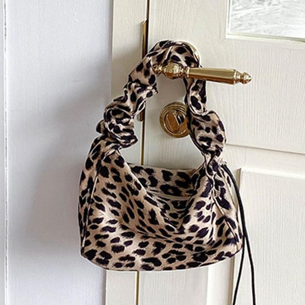 evening bags fashion women shoulder bag leopard pleated totes nylon female handbag girl bolsas waterproof cloud baguette shape
evening bags fashion women shoulder bag leopard pleated totes nylon female handbag girl bolsas waterproof cloud baguette shape