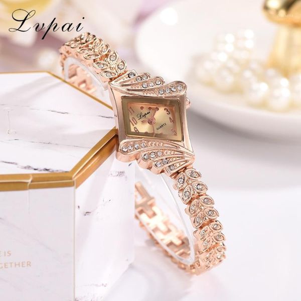 lvpai brand women bracelet watches luxury rhinestone gold dress watch fashion casual alloy quartz wristwatches, Slivery;brown
lvpai brand women bracelet watches luxury rhinestone gold dress watch fashion casual alloy quartz wristwatches, Slivery;brown