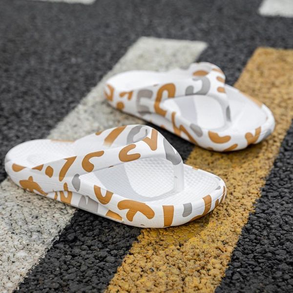 slippers 2021 women flip flops style female outdoor furnishing simple summer couple eva, Black
slippers 2021 women flip flops style female outdoor furnishing simple summer couple eva, Black