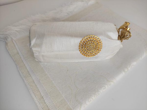 carpets prayer rug rosary set gift muslim cylinder box islamic ramadan
carpets prayer rug rosary set gift muslim cylinder box islamic ramadan