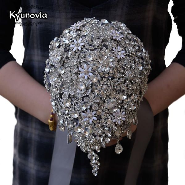 wedding flowers kyunovia cascading teardrop bouquet silver brooch accessories jewelry crystal cascade fe69
wedding flowers kyunovia cascading teardrop bouquet silver brooch accessories jewelry crystal cascade fe69