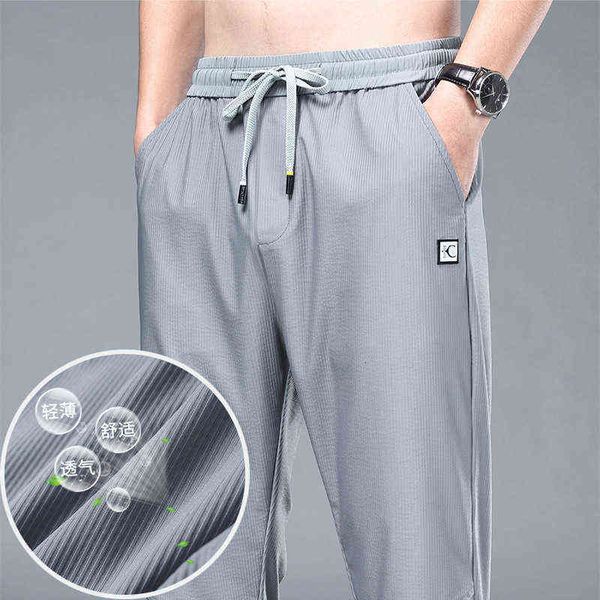 men's jeans ice silk 2021 summer ultra-thin sports nine point fashion versatile loose men's casual pants, Blue
men's jeans ice silk 2021 summer ultra-thin sports nine point fashion versatile loose men's casual pants, Blue