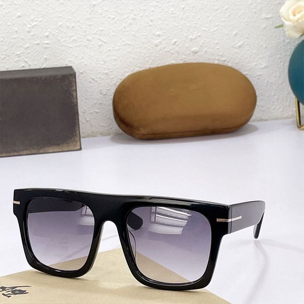 ladies designer sunglasses travel driving mens protective tf5634 glasses fashion trend womens brand sunglasses uv400 glassess with box, White;black
ladies designer sunglasses travel driving mens protective tf5634 glasses fashion trend womens brand sunglasses uv400 glassess with box, White;black