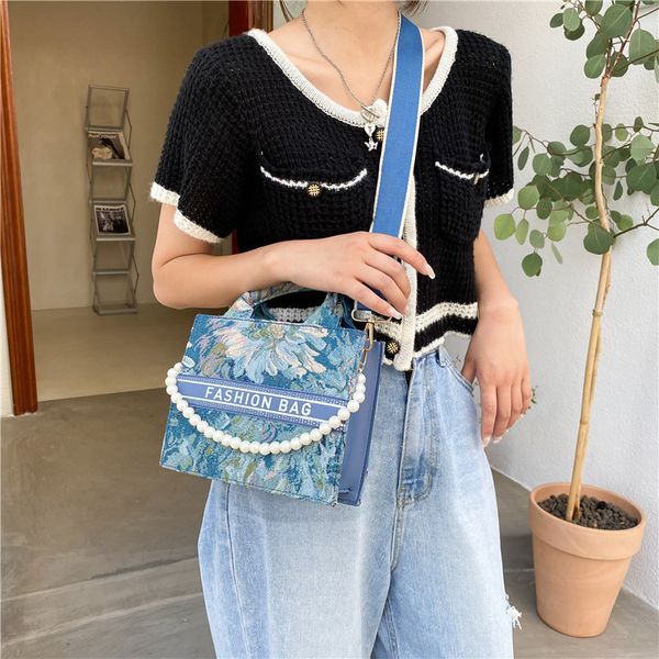 portable denim bag pearl water princess bag french style style one shoulder messenger square bag
portable denim bag pearl water princess bag french style style one shoulder messenger square bag