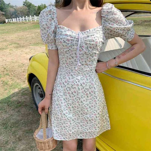 floral print summer dress women chic short sleeve casual square collar white party elegant vestidos 210521, Black;gray
floral print summer dress women chic short sleeve casual square collar white party elegant vestidos 210521, Black;gray