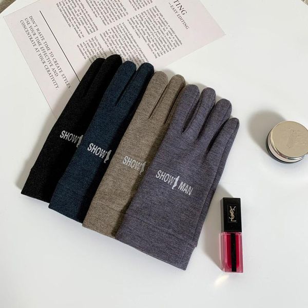 full finger gloves touchscreen winter plus velvet to keep warm wind and cold sports riding for ski bicycle hiking cycling, Black
full finger gloves touchscreen winter plus velvet to keep warm wind and cold sports riding for ski bicycle hiking cycling, Black