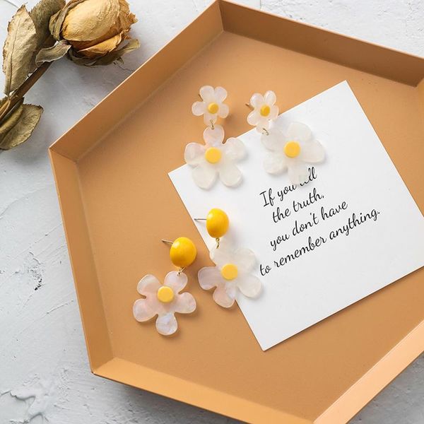 korean fashion small daisy earrings cute flower daily wild beautiful female jewelry accessories gift for friends stud, Golden;silver
korean fashion small daisy earrings cute flower daily wild beautiful female jewelry accessories gift for friends stud, Golden;silver