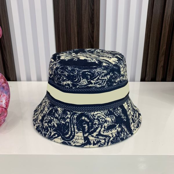 luxurys designers bucket hat men's and women's street hip hop fancy fisherman hats fashion style cap 4 colors, Blue;gray
luxurys designers bucket hat men's and women's street hip hop fancy fisherman hats fashion style cap 4 colors, Blue;gray