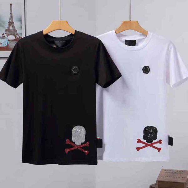 fashion summer men cotton t-shirt logo brand 22ss designer clothes short sleeve shirt shiny diamond round neck pullover t-shirt album plus s, White;black
fashion summer men cotton t-shirt logo brand 22ss designer clothes short sleeve shirt shiny diamond round neck pullover t-shirt album plus s, White;black