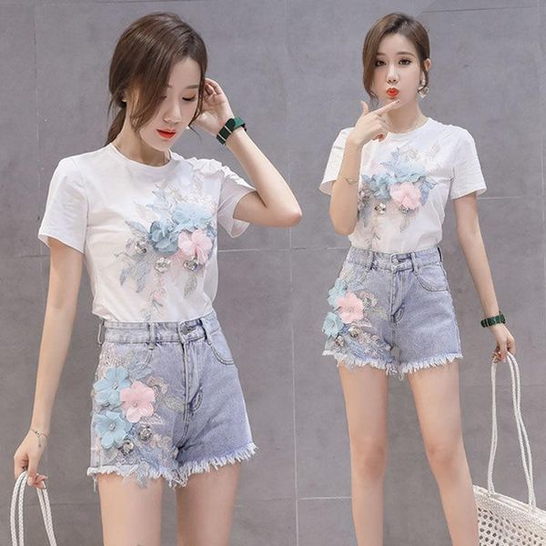 women's tracksuits 2021 summer flower embroidery loose t-shirt denim shorts two-piece suit round neck short sleeve white frayed women s, Gray
women's tracksuits 2021 summer flower embroidery loose t-shirt denim shorts two-piece suit round neck short sleeve white frayed women s, Gray