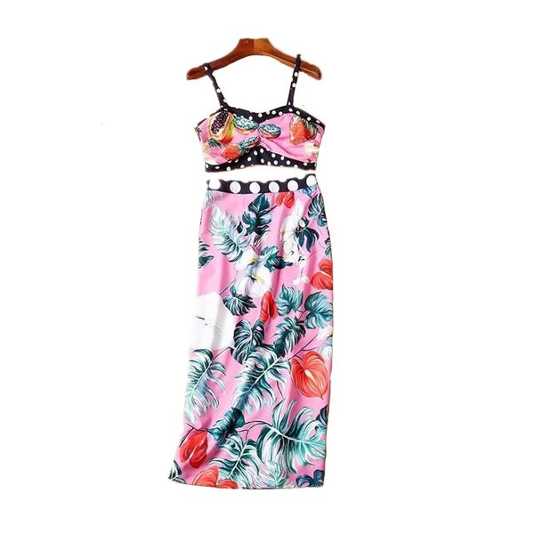 two piece dress summer european and american bohemian strawberry tube + half skirt set sm62, White
two piece dress summer european and american bohemian strawberry tube + half skirt set sm62, White