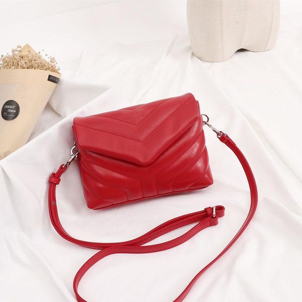 classic jumbo 31cm x large shape flap chain shoulder bags handbag women clutch messenger bag crossbody purse shopping tote, Red;black
classic jumbo 31cm x large shape flap chain shoulder bags handbag women clutch messenger bag crossbody purse shopping tote, Red;black