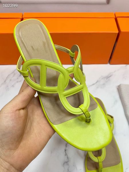 classic ladies sliders luxury summer beach cartoon big head designer leather flat woman shoes el bath slippers large size mjk002, Black
classic ladies sliders luxury summer beach cartoon big head designer leather flat woman shoes el bath slippers large size mjk002, Black