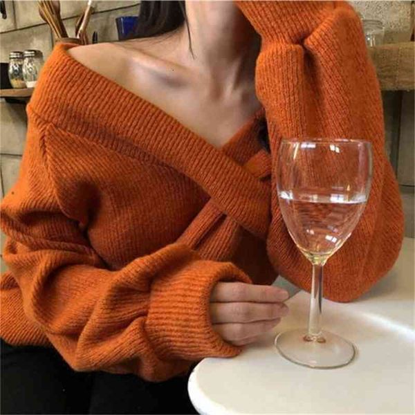 women's sweaters female knitted sweater long-fashion korean sleeve, with retro-low neckline, solid handle 54475 xhq9, White;black
women's sweaters female knitted sweater long-fashion korean sleeve, with retro-low neckline, solid handle 54475 xhq9, White;black