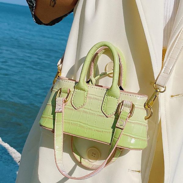 evening bags crocodile pattern mini tote bag 2021 summer pu leather women's designer handbag shoulder messenger purses
evening bags crocodile pattern mini tote bag 2021 summer pu leather women's designer handbag shoulder messenger purses