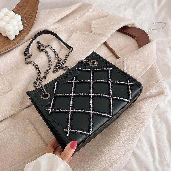 evening bags 2021 chain bag ladies shoulder fashion messenger solid color pu lattice
evening bags 2021 chain bag ladies shoulder fashion messenger solid color pu lattice