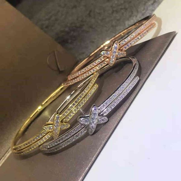 bangles bracelet paris fashion diamond cross women's simple romantic temperament with super flash silver, Black
bangles bracelet paris fashion diamond cross women's simple romantic temperament with super flash silver, Black