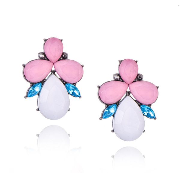 studs earrings style selling women's flower shaped alloy glass drill personalized ear jewelry environmental protection quality, Golden;silver
studs earrings style selling women's flower shaped alloy glass drill personalized ear jewelry environmental protection quality, Golden;silver