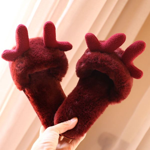 2021 warm christmas forest moose antler ears plush flip flops women's home warm slippers in autumn and winter, Black
2021 warm christmas forest moose antler ears plush flip flops women's home warm slippers in autumn and winter, Black