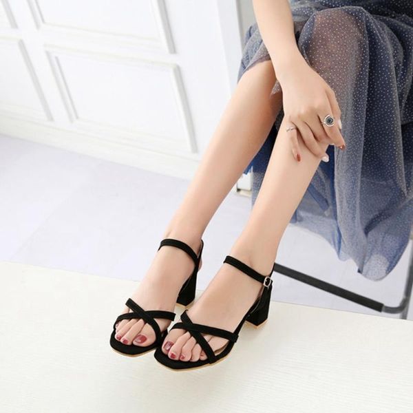 dress shoes sandalias mujer elegant fashion big size 32-46 summer women sandals high heels 5.5 cm wedding party dance 1806, Black
dress shoes sandalias mujer elegant fashion big size 32-46 summer women sandals high heels 5.5 cm wedding party dance 1806, Black
