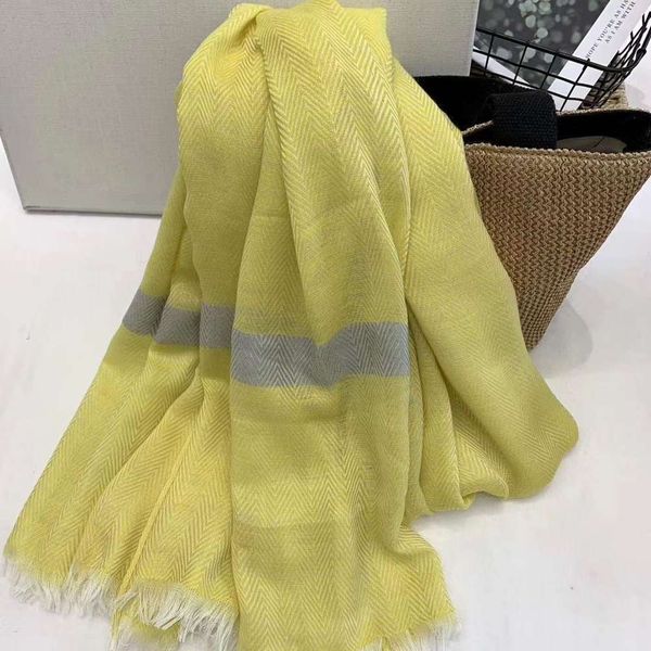 autumn 2020 cotton and hemp color matching scarves for women's republic of korea, Blue;gray
autumn 2020 cotton and hemp color matching scarves for women's republic of korea, Blue;gray