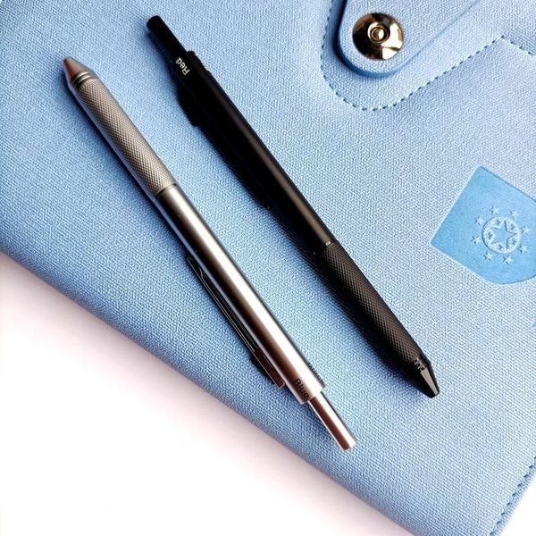 ballpoint pens 4 in 1 multicolor metal 3 colors ball pen automatic pencil for school office writing supplies stationery gifts, Blue;orange
ballpoint pens 4 in 1 multicolor metal 3 colors ball pen automatic pencil for school office writing supplies stationery gifts, Blue;orange