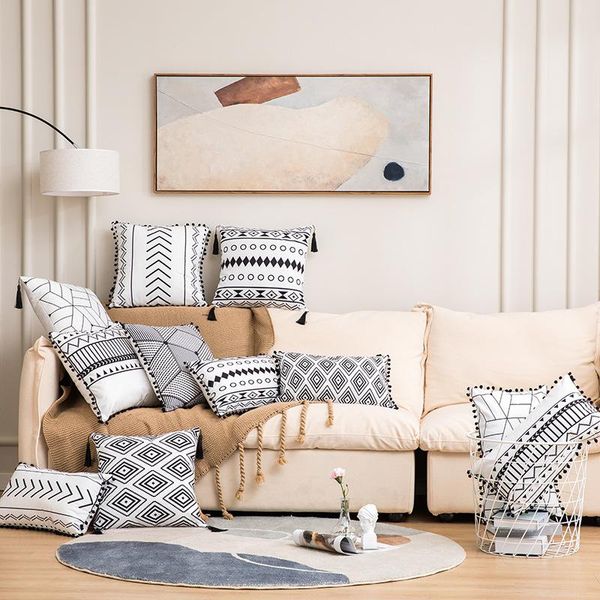cushion/decorative pillow simple style decorative cushion cover with tassles white black geometric 45x45cm/30x50cm boho home decoration retr
cushion/decorative pillow simple style decorative cushion cover with tassles white black geometric 45x45cm/30x50cm boho home decoration retr