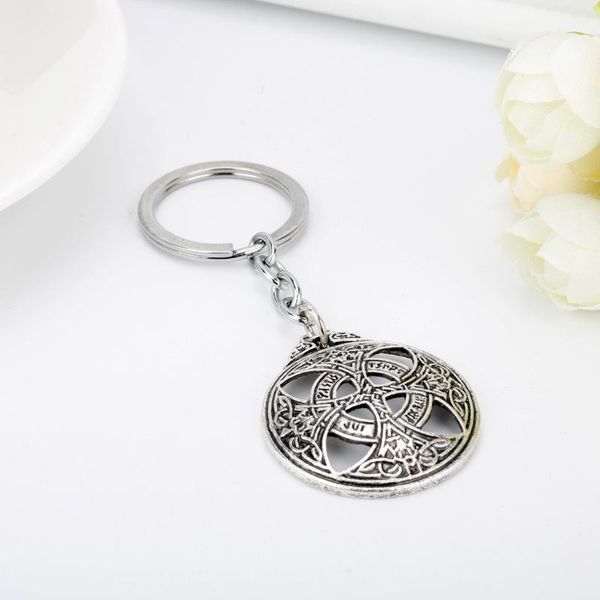 100pcs irish knot cross viking rune talisman witchcraft pendant ancient silver celtic keychain party favor
100pcs irish knot cross viking rune talisman witchcraft pendant ancient silver celtic keychain party favor