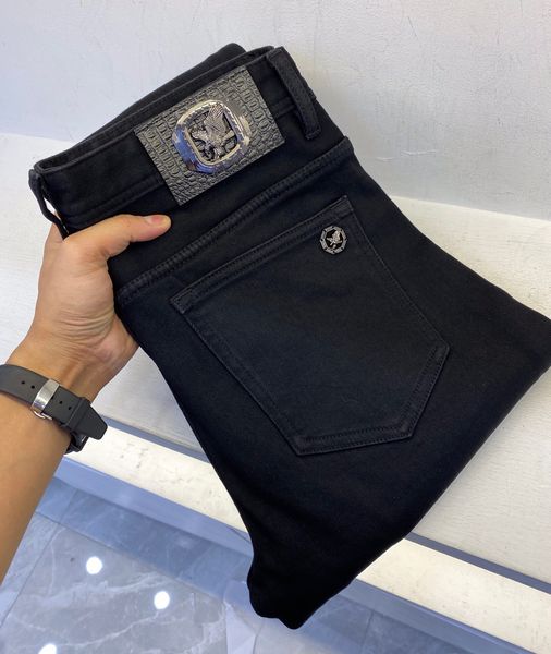 2021 fall/winter new designer warm tech fleece jeans cotton comfortable luxury mens black jeans, Blue
2021 fall/winter new designer warm tech fleece jeans cotton comfortable luxury mens black jeans, Blue