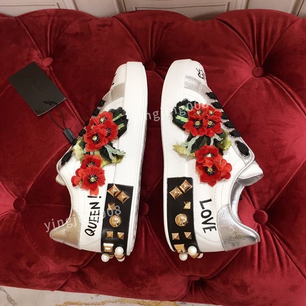 2023designer fashion brand casual shoes womens low sole canvas shoes leather black white original sole sneakers
2023designer fashion brand casual shoes womens low sole canvas shoes leather black white original sole sneakers