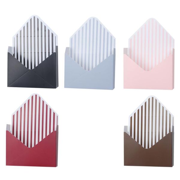 5pcs valentine's day romantic flower gift box waterproof package paper rose bouquet envelope (random color) wrap
5pcs valentine's day romantic flower gift box waterproof package paper rose bouquet envelope (random color) wrap