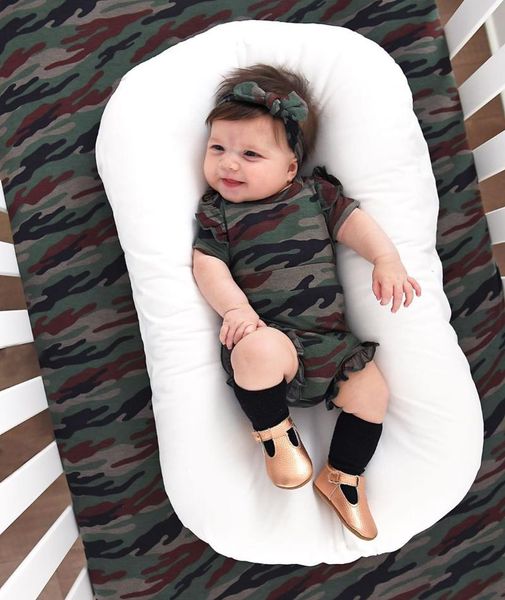baby girls three-piece clothes set, army green short sleeve round collar romper, shorts and headdress clothing sets, White
baby girls three-piece clothes set, army green short sleeve round collar romper, shorts and headdress clothing sets, White