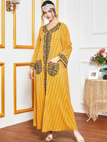 arabic muslim dress embroidered fall 2021 long sleeve maxi dresses poets striped loose turkey islamic clothing moroccan kaftan, Red
arabic muslim dress embroidered fall 2021 long sleeve maxi dresses poets striped loose turkey islamic clothing moroccan kaftan, Red
