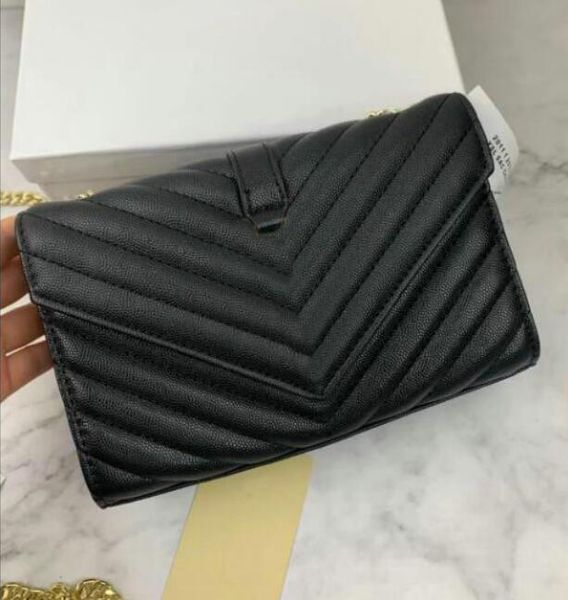 2022 leather fashion designer crossbody bag metal gold chain handbags flip cover wallet purse diagonal women shoulder bags
2022 leather fashion designer crossbody bag metal gold chain handbags flip cover wallet purse diagonal women shoulder bags