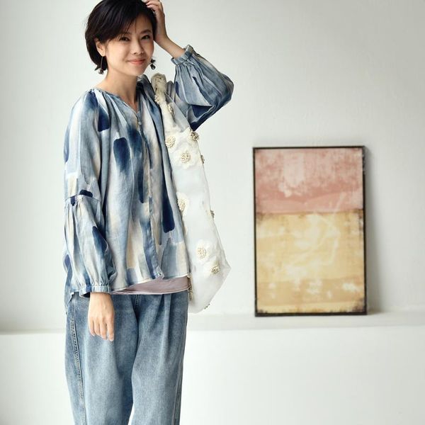 women's blouses & shirts micoco c3110c art retro old ink printing and dyeing the lantern sleeve v-neck shirt with short front long back, White
women's blouses & shirts micoco c3110c art retro old ink printing and dyeing the lantern sleeve v-neck shirt with short front long back, White