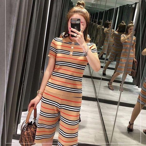 women's tracksuits summer korean version of the short-sleeved ice silk suit collar striped slim t-shirt shorts two-piece, Gray
women's tracksuits summer korean version of the short-sleeved ice silk suit collar striped slim t-shirt shorts two-piece, Gray