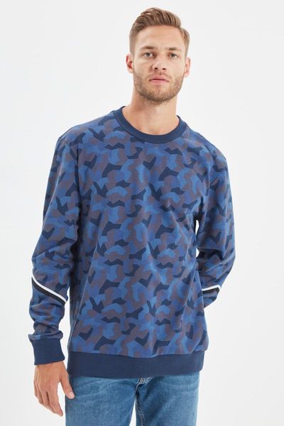 men's hoodies & sweatshirts trendyol men 's regular fit cycling neck camouflage printed sweatshirt tmnaw22sw0048, Black
men's hoodies & sweatshirts trendyol men 's regular fit cycling neck camouflage printed sweatshirt tmnaw22sw0048, Black