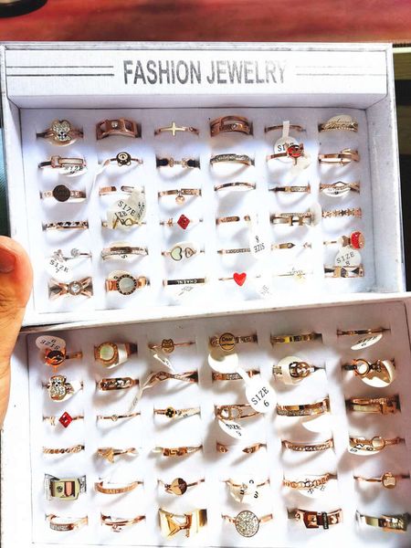 titanium new korean steel ring, women's diamond band, summer color protection, part of personality design, mixed 36 rings, Silver
titanium new korean steel ring, women's diamond band, summer color protection, part of personality design, mixed 36 rings, Silver