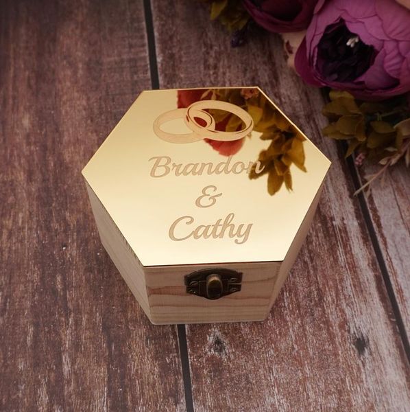 party favor wedding custom acrylic mirror cover hexagon wooden candy box personalized lovers' anniversary holder with buckle
party favor wedding custom acrylic mirror cover hexagon wooden candy box personalized lovers' anniversary holder with buckle