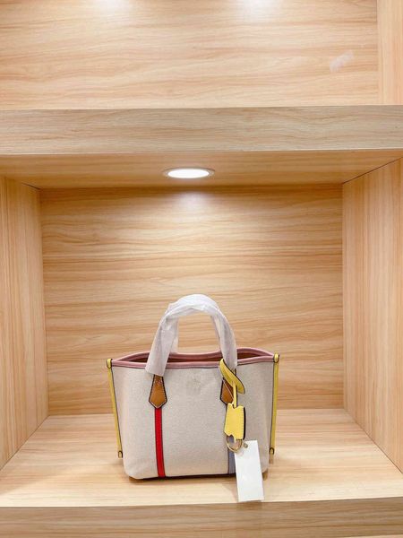 outlet bruchtorys 2021 color matching fashion canvas bag side one shoulder portable messenger high version women's luxuryss designerss
outlet bruchtorys 2021 color matching fashion canvas bag side one shoulder portable messenger high version women's luxuryss designerss