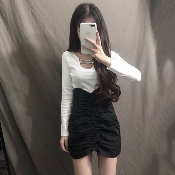 women's long sleeves t-shirt, spring and autumn high waist suit, female fast hand, red chain, short bottom jersey + wrinkle kwai skirt, Black;white
women's long sleeves t-shirt, spring and autumn high waist suit, female fast hand, red chain, short bottom jersey + wrinkle kwai skirt, Black;white