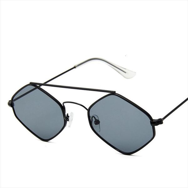 latest model trend small frame womens sunglasses fashion metal glasses personality lady uv multicolor, White;black
latest model trend small frame womens sunglasses fashion metal glasses personality lady uv multicolor, White;black