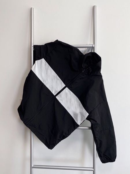 2021 men and women jackets fashion street casual jacket contrasting color stitching design loose versatile spring eur size coat, Black;brown
2021 men and women jackets fashion street casual jacket contrasting color stitching design loose versatile spring eur size coat, Black;brown