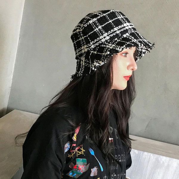 cloches 2021 autumn and winter korean hats men women edging lattice folding cupboard fashion youth chic fisherman hat, Blue;gray
cloches 2021 autumn and winter korean hats men women edging lattice folding cupboard fashion youth chic fisherman hat, Blue;gray
