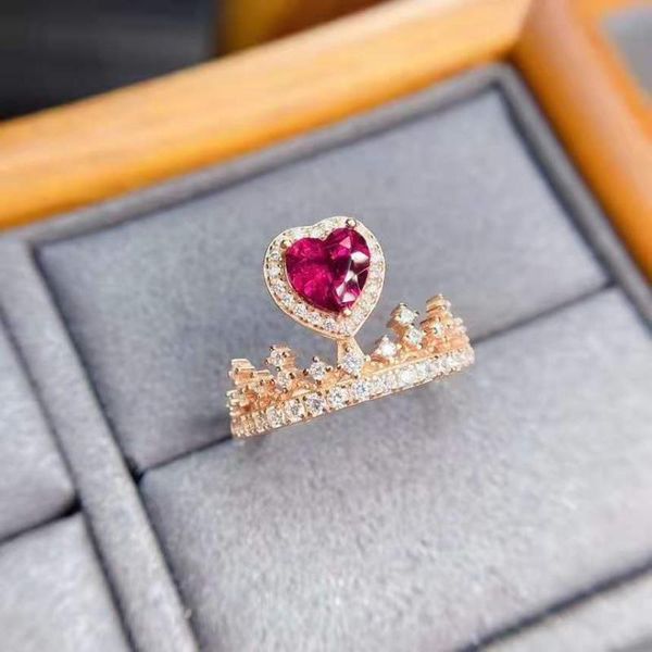 high-quality blue z/garnet superflash gemstone ring s925 silver charming fine fashion jewelry for women meibapjfs cluster rings, Golden;silver
high-quality blue z/garnet superflash gemstone ring s925 silver charming fine fashion jewelry for women meibapjfs cluster rings, Golden;silver