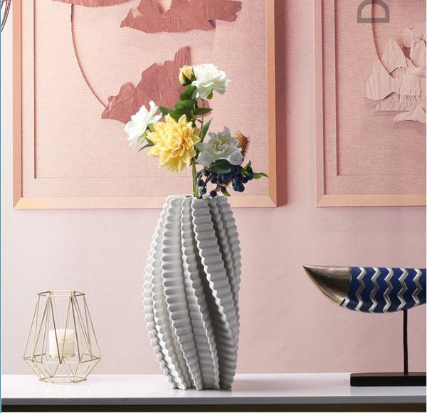 vases art vasetable living room porch home decoration flower arranging crafts ware ceramic ornaments vase
vases art vasetable living room porch home decoration flower arranging crafts ware ceramic ornaments vase