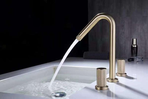 bathroom sink faucets brushed gold brass faucet three holes two handles basin cold tap
bathroom sink faucets brushed gold brass faucet three holes two handles basin cold tap