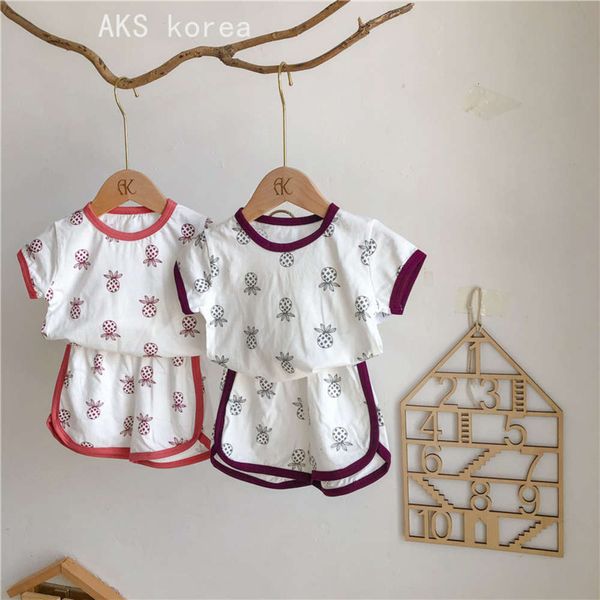 men's and women's short sleeve suits summer style foreign children's half t-shirt pants, White
men's and women's short sleeve suits summer style foreign children's half t-shirt pants, White